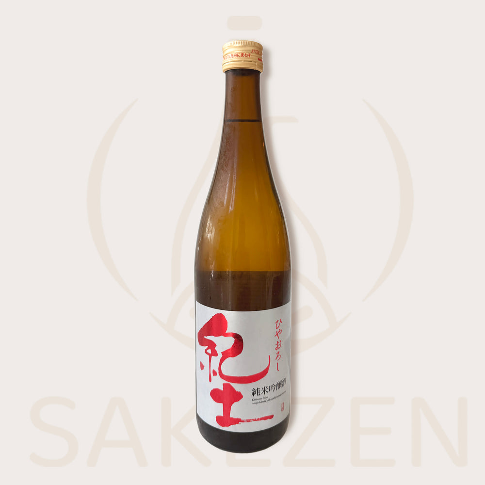 Bottle of Heiwa KID Hiyaoroshi Junmai Ginjo sake