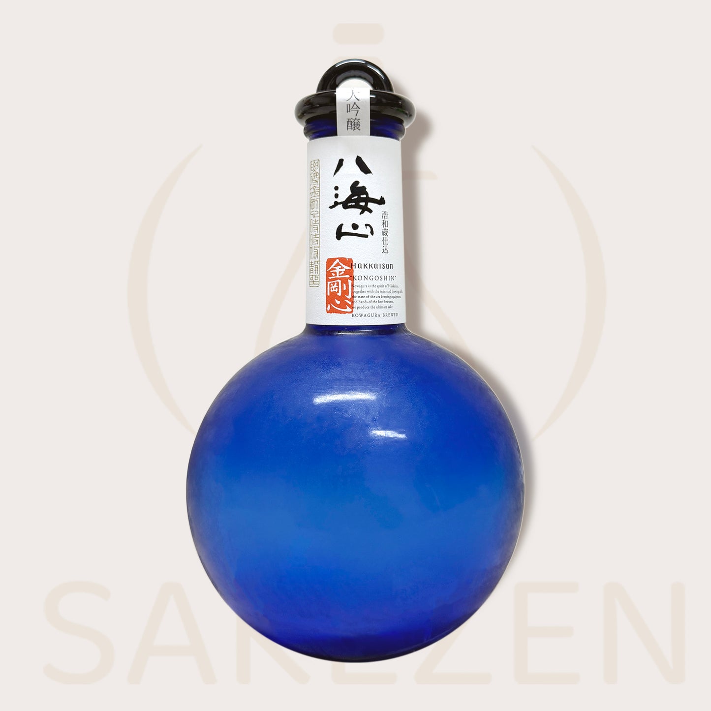 Blue bottle of Hakkaisan Kongoshin Summer Junmai Daiginjo sake from Niigata