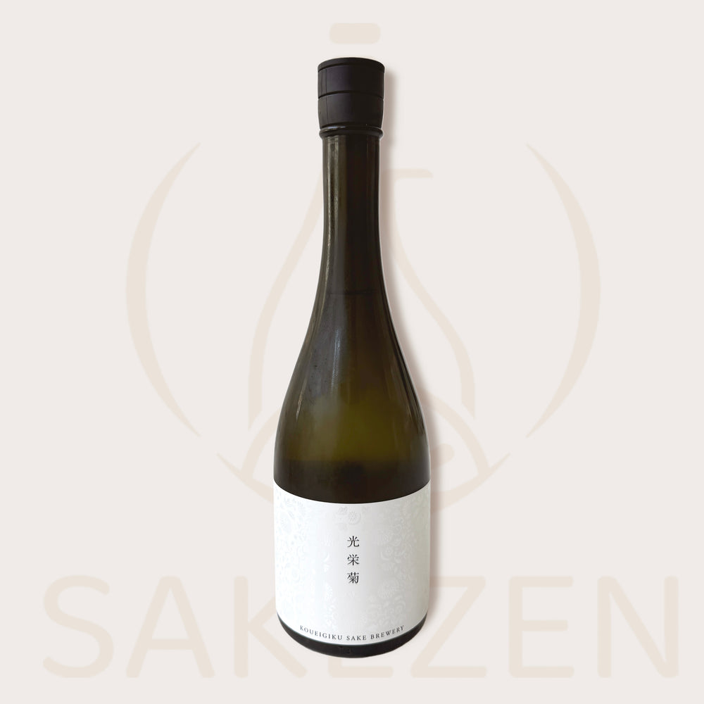 Bottle of Koueigiku Mikatsuki White sake from Koueigiku Shuzo